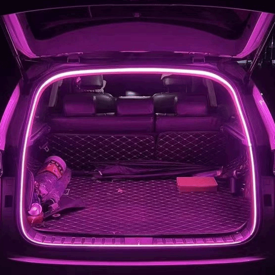 Dynamisk flydende lysliste til bagagerum